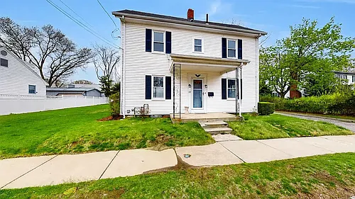 22 Baldwin St Photo 1