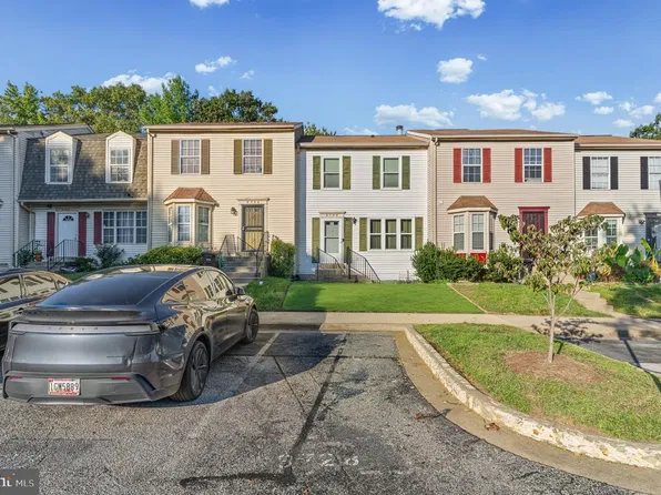 3728 Silver Park Ct, Suitland, MD 20746