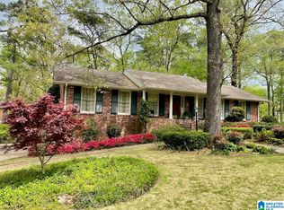 3221 Pinehurst Dr, Birmingham, AL 35226