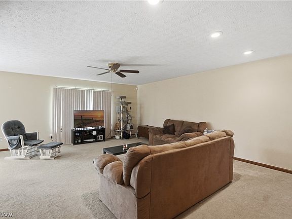 3rd image of 2006 Stone Ridge Ct
