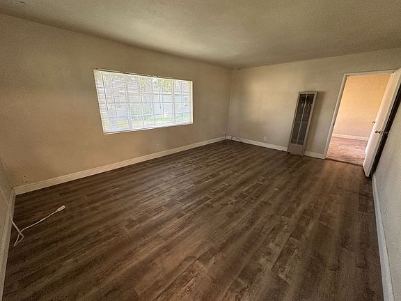 3rd image of 816 & 818 Ramona Ave #816