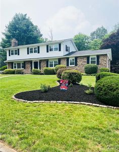 750 Barrymore Ln, Bethlehem, PA, 18017