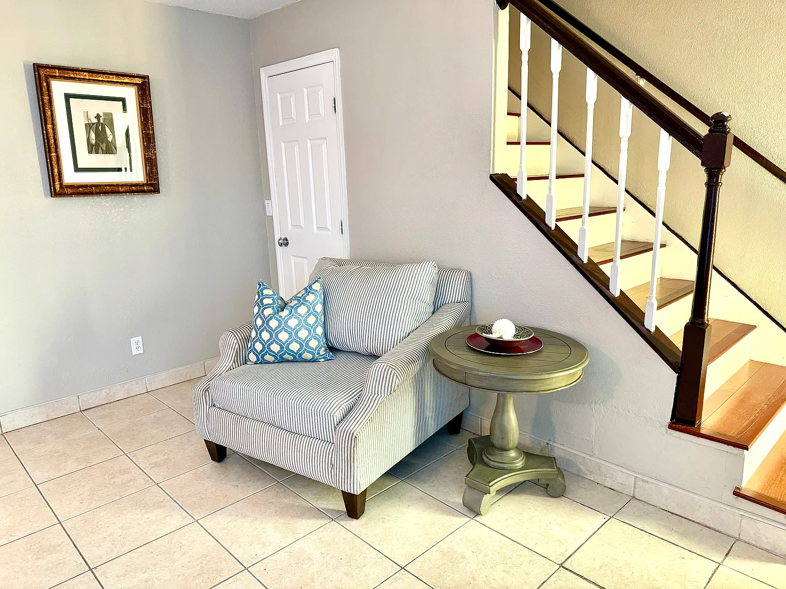 3 bed, 2.5 bath, 1510 sqft, $2,500 — Photo 4