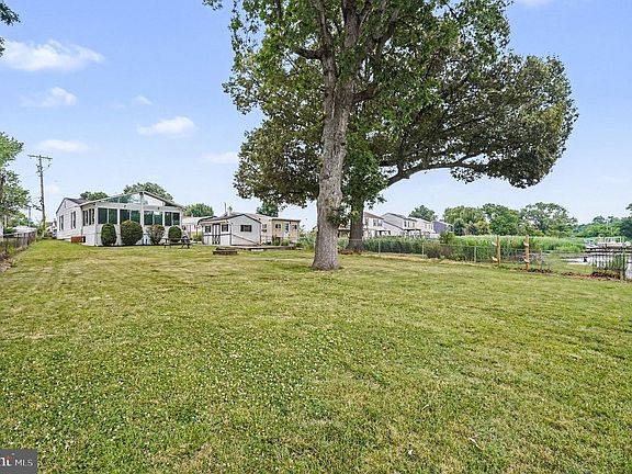 2nd image of 3823 Annadale Rd