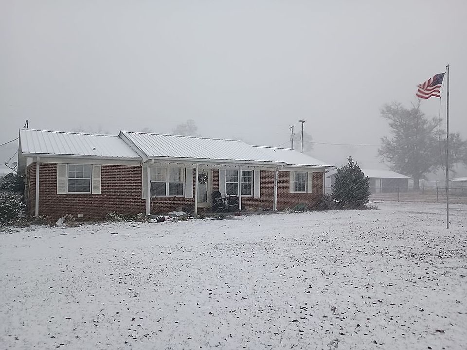 2nd image of 2047 Legion Rd
