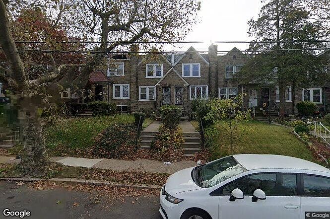 1st image of 1638 E Washington Ln