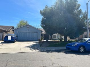 3048 E Avenue R6, Palmdale, CA 93550