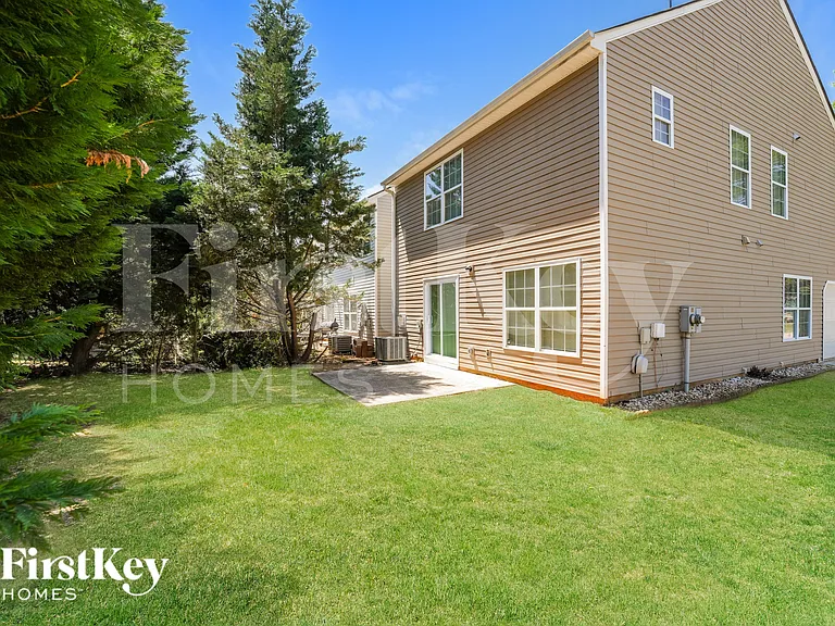 255 Fieldview Ln — Photo 17