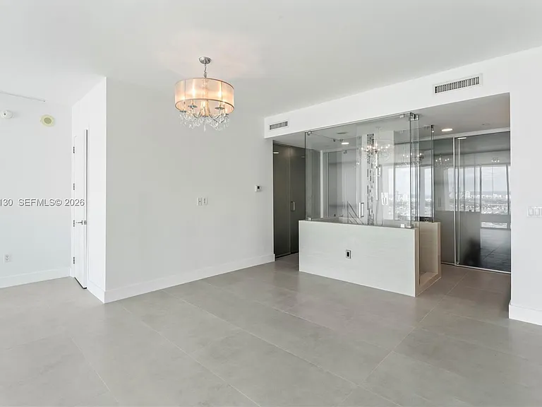 1040 Biscayne Blvd #3802 — Photo 13