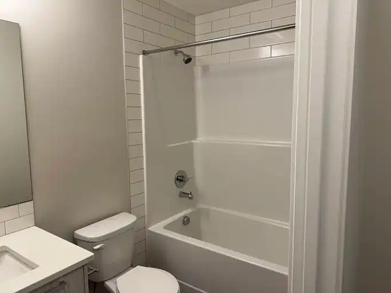 Calgary Townhouse for rent - 2 Bedrooms — photo 7
