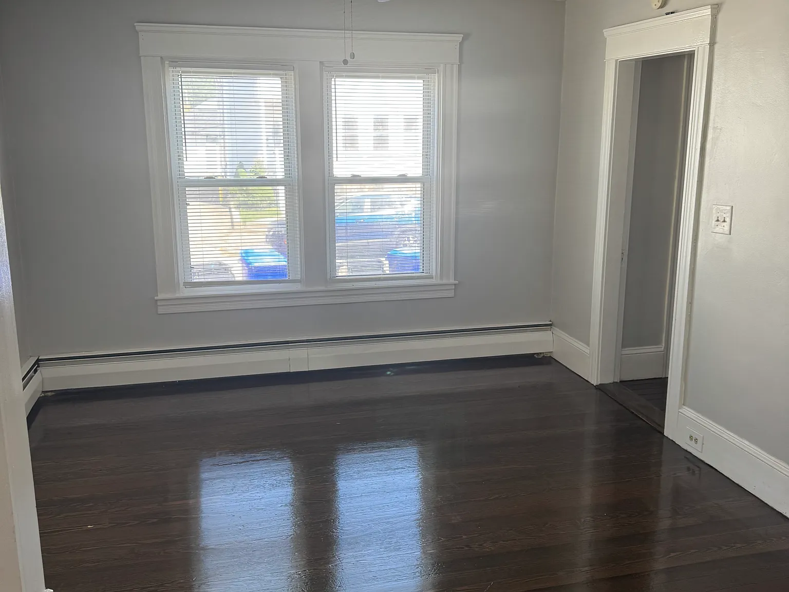 2 bed, 1000 sqft, $1,750 — Photo 3
