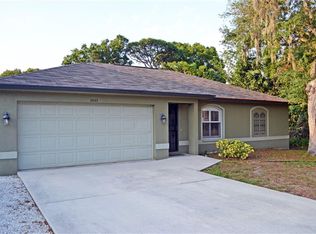 2843 New England St, Sarasota, FL 34231