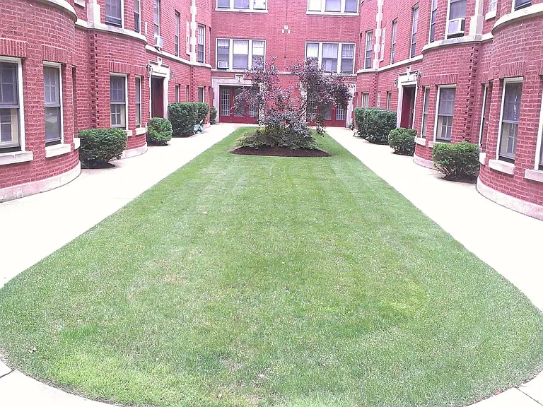 1523 W Lunt Ave #1A — Photo 13