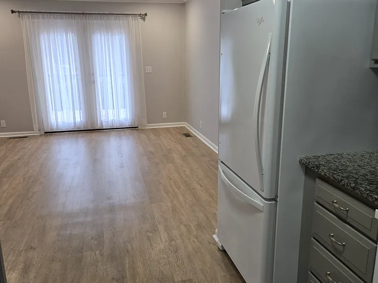 7117 Westford Dr — Photo 4