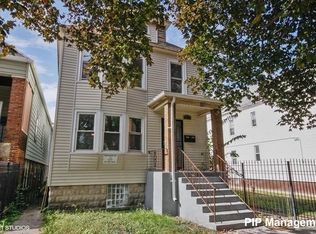 8720 S Saginaw Ave #1, Chicago, IL 60617