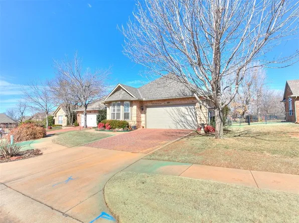 3917 Tamarac Ct, Edmond, OK 73003