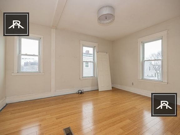 5th image of 337 Allston St #2