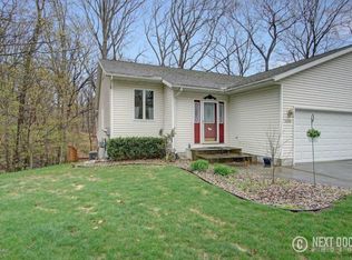 2416 Valleywood Ct, Muskegon, MI 49441