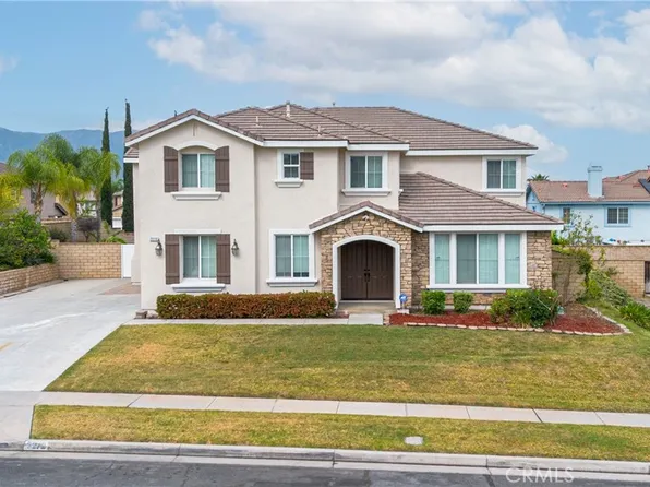 2272 Mary Clare St, Corona, CA 92882