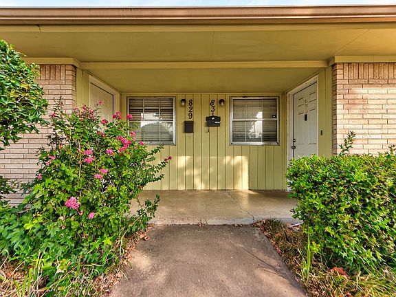 2nd image of 829 Drake Dr #1