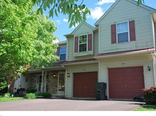 626 New Market Dr, Souderton, PA