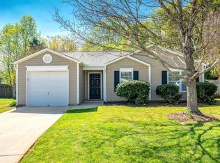 5 Rustling Creek Ct, Simpsonville, SC 29681