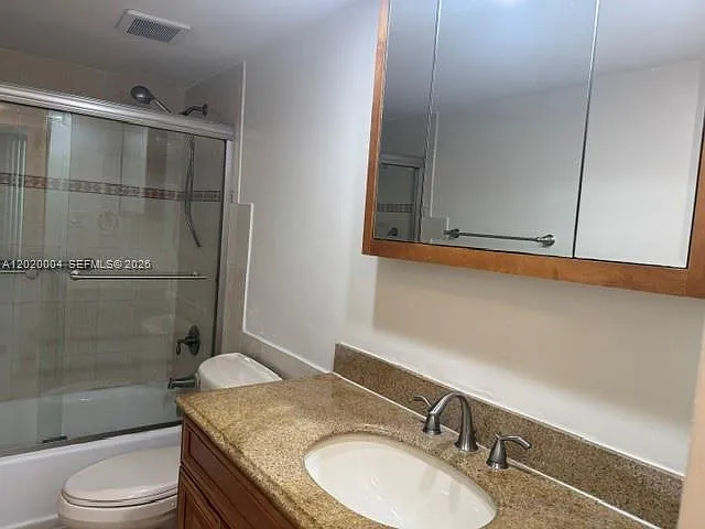 5401 Collins Ave #1213 — Photo 31