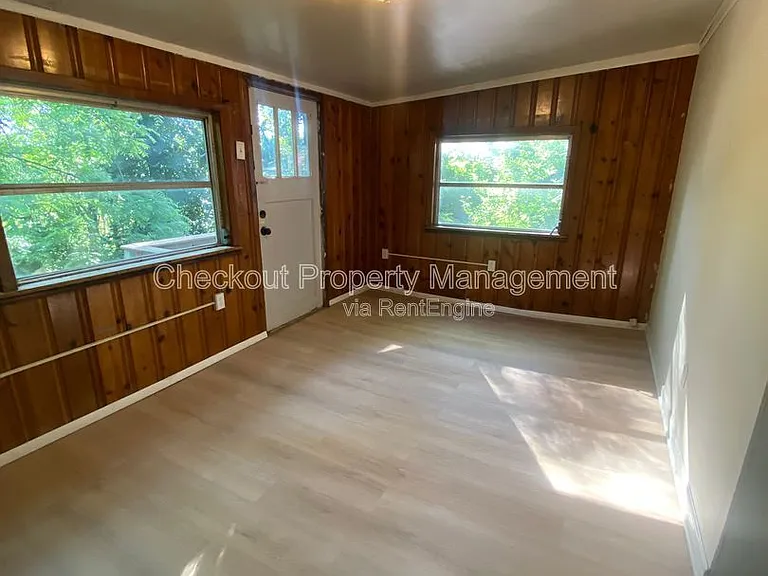 5516 Fairridge Ct — Photo 12