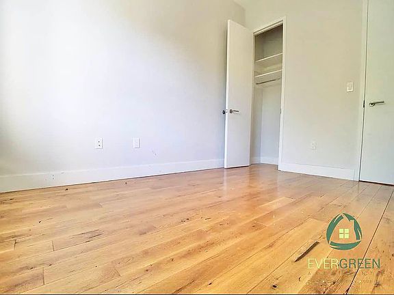 5th image of 484 Hancock St #2R