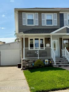 938 Armstrong Ave, Staten Island, NY, 10308