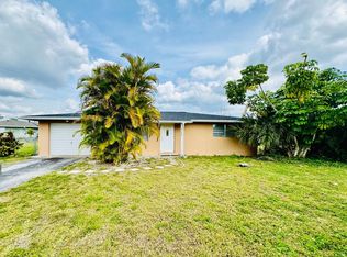 3022 Pinetree St, Pt Charlotte, FL 33952