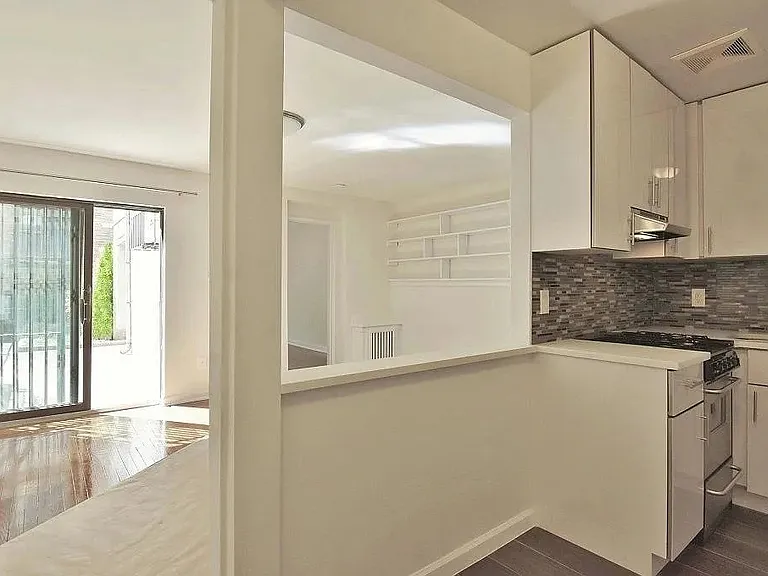 144 W 92nd St #1B — Photo 3