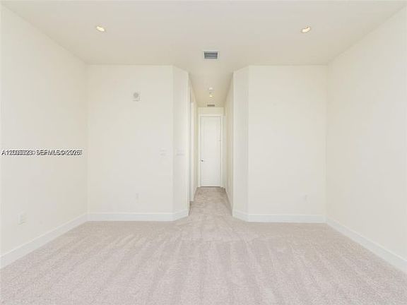 5th image of 10245 NW 63rd Ter
