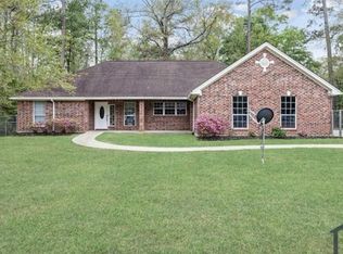 11355 Forest Gln, Beaumont, TX 77713