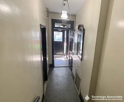 Rented by Sovereign Associates | media 9