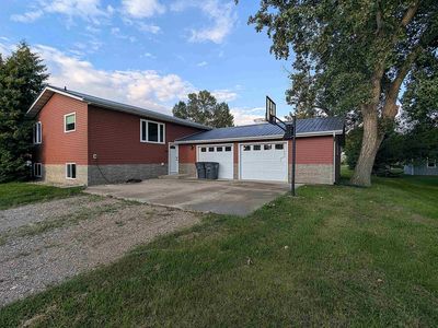 654 1st Ave, Lansford, ND, 58750
