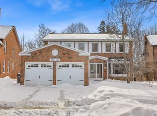 310 Hidden Trl, Toronto, ON M2R 3R8