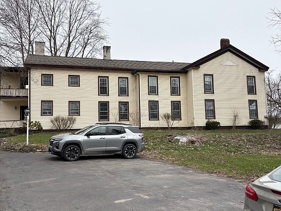 2nd image of 516 Steuben Rd