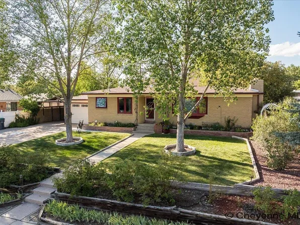 3108 Jackson St, Cheyenne, WY 82009