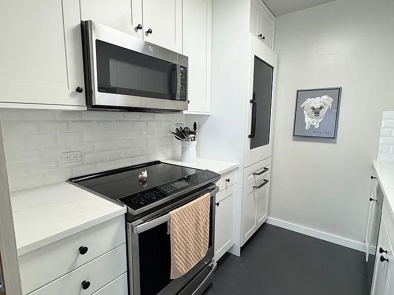 1221 Minor Ave #1002 — Photo 13