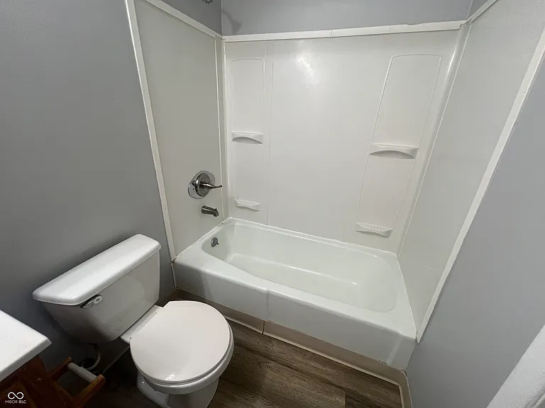 6436 Lupine Ter — Photo 14