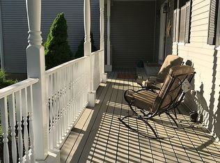 27 Belinsky Cir, Oxford, CT 06478