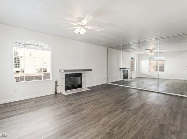 5025 Starfinder Ave, Las Vegas, NV 89108