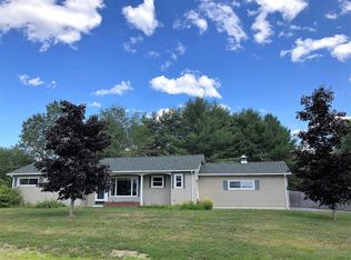 129 Davis Rd, Farmington, ME 04938