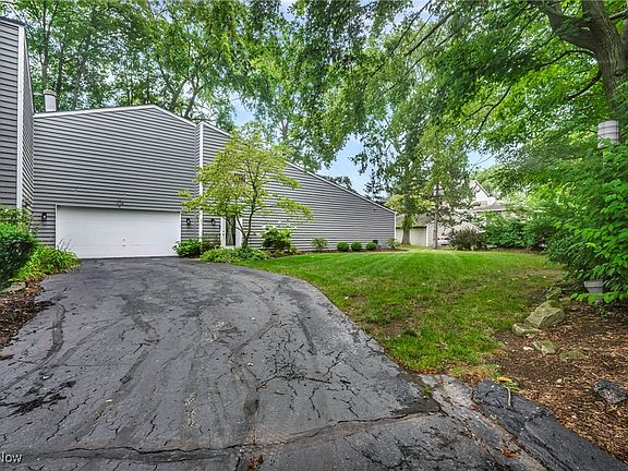 2nd image of 1338 Patti Park #70