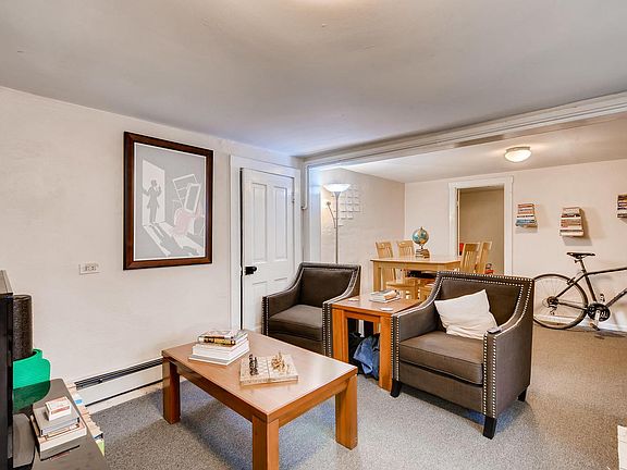 2nd image of 1135 Corona St #2
