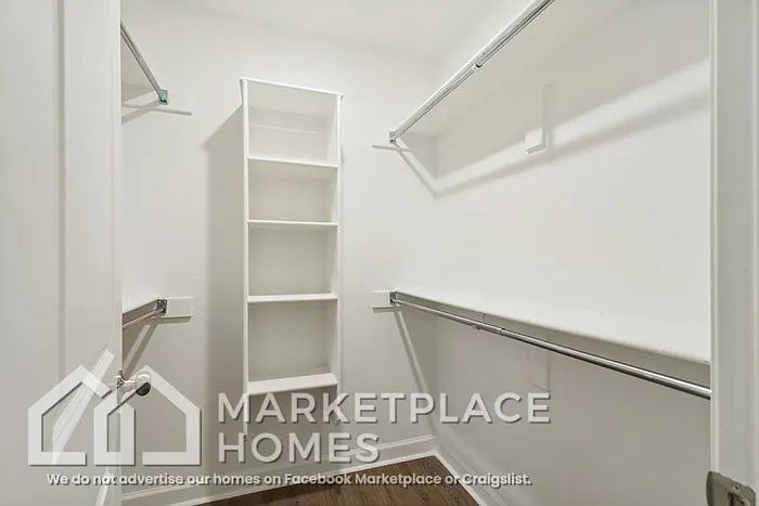 2102 Moss St — Photo 16