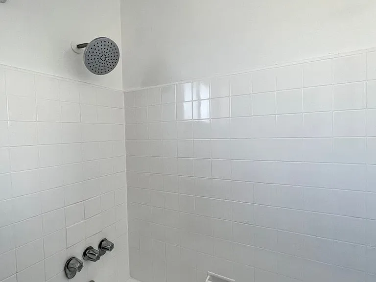Caribbean Normandie Apartments — Photo 14