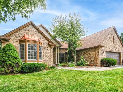 16053 Silverwood Dr, Fenton, MI, 48430