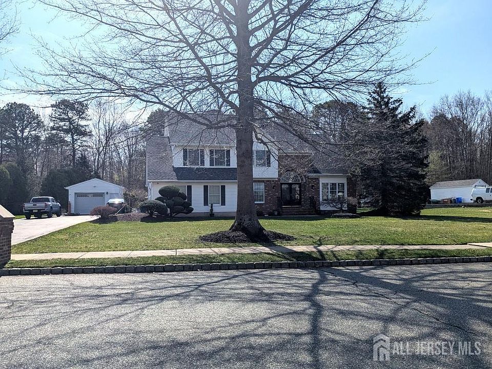 1st image of 16 Dante Rd